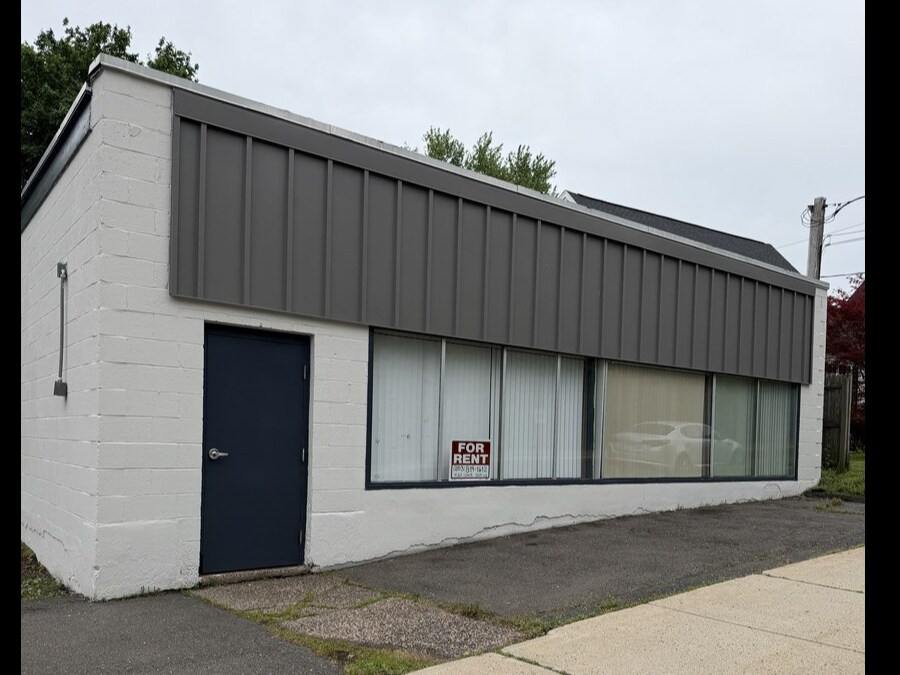 12 Pease Ave, Middletown, CT à louer Photo de l’immeuble– Image 1 sur 13