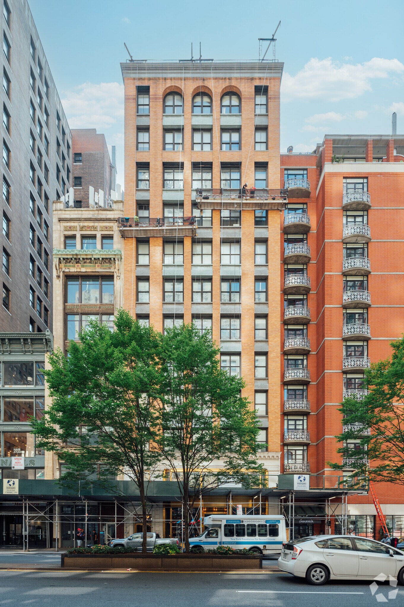 373 Park Ave S, New York, NY à louer Photo principale– Image 1 sur 2