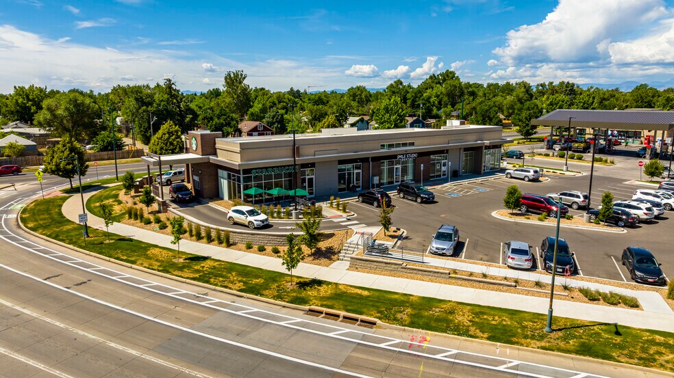 8801 E Montview Blvd, Denver, CO à louer - Photo de l’immeuble – Image 2 sur 6
