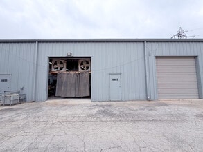 6803-6831 Breeden Ave, San Antonio, TX à louer Photo intérieure– Image 2 sur 8