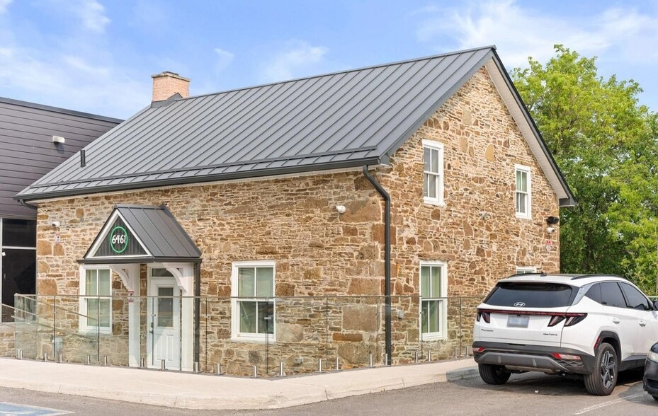 6461 Mayfield Rd, Brampton, ON à vendre - Photo principale – Image 1 sur 4