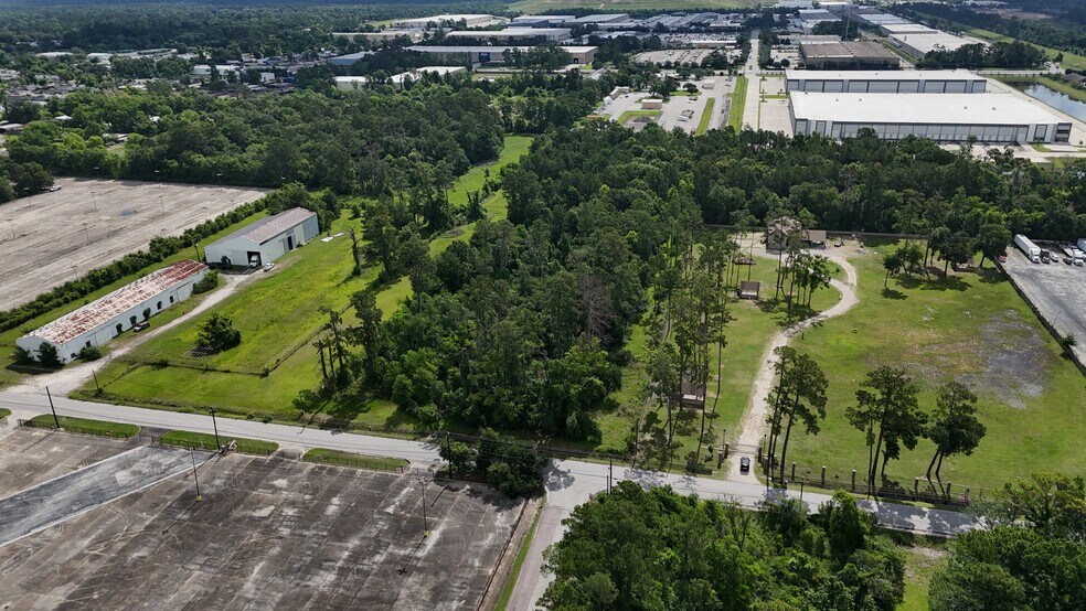7300 E Houston Rd, Houston, TX à vendre - Photo de l’immeuble – Image 2 sur 3
