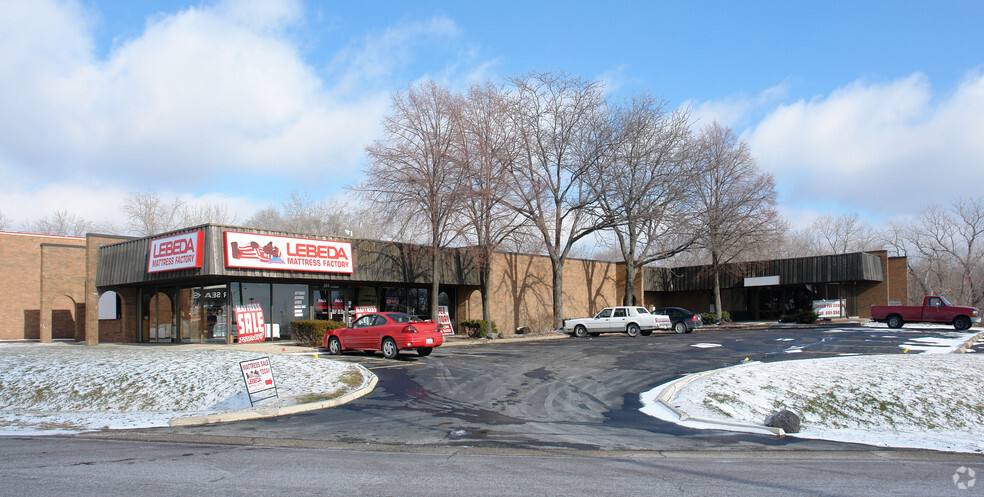 4640-4650 Brandywine Dr, Peoria, IL à louer - Photo principale – Image 1 sur 5