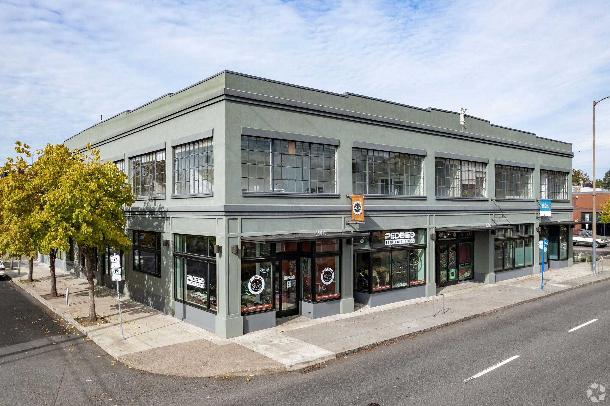 1905-1915 NE M L King Blvd, Portland, OR à louer Photo principale– Image 1 sur 6