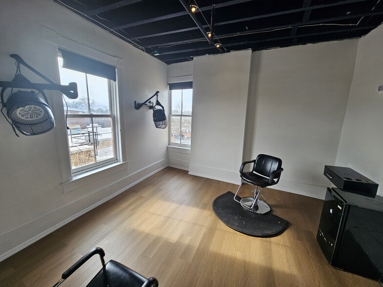 439-451 S Broad St, Trenton, NJ à louer - Photo intérieure – Image 3 sur 34