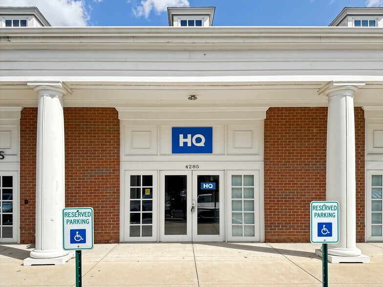 4285 Morse Rd, Gahanna, OH à louer - Photo de l’immeuble – Image 2 sur 12