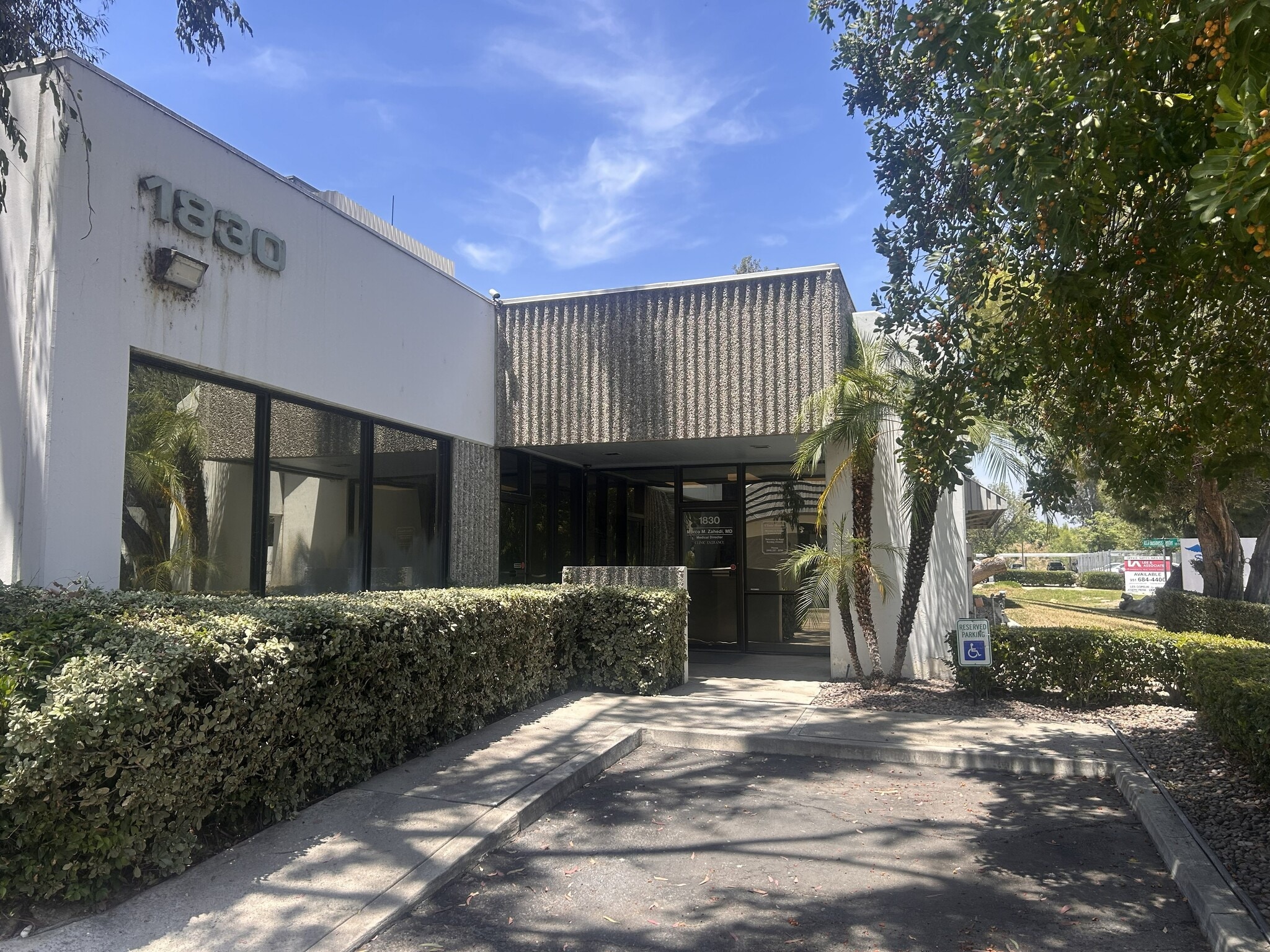 1830 Commercenter East, San Bernardino, CA à louer Photo principale– Image 1 sur 36