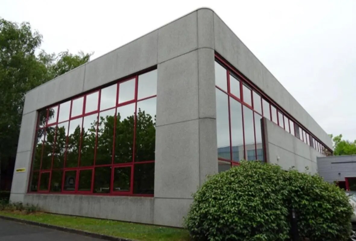 Bureau dans Villebon-sur-Yvette à louer Photo de l’immeuble– Image 1 sur 5