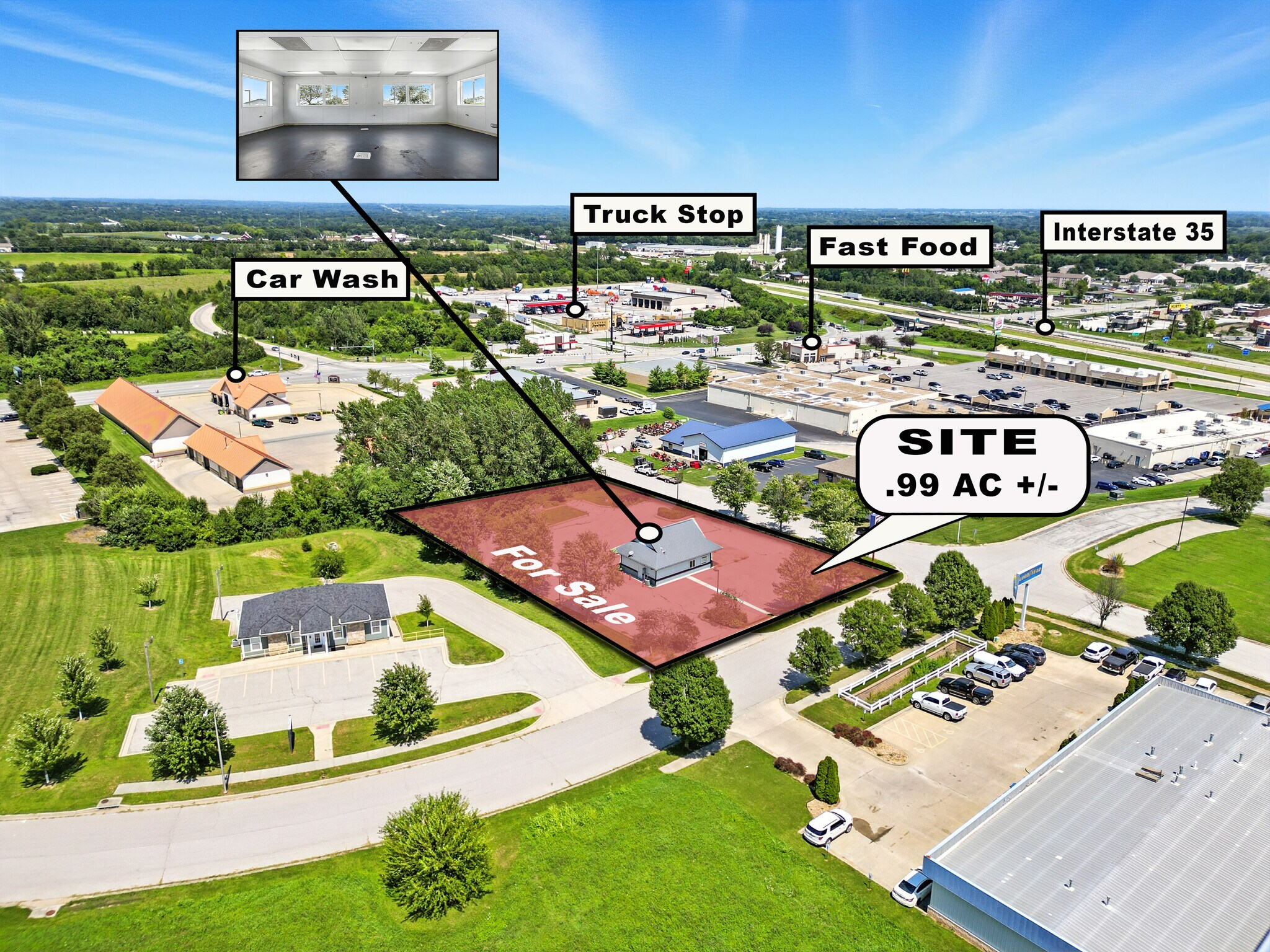 700 N Country Ave, Kearney, MO à vendre Photo de l’immeuble– Image 1 sur 15