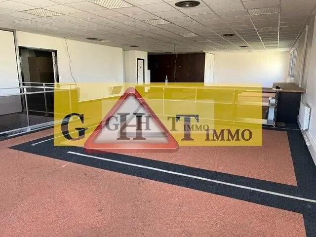 Bureau dans Maisons-Alfort à vendre - Photo intérieure – Image 2 sur 7