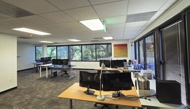 4009 Banister Ln, Austin, TX à louer Photo intérieure– Image 1 sur 6