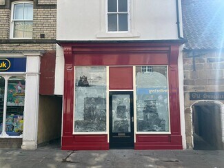 Plus de détails pour 28 Baxtergate, Whitby - Local commercial à louer
