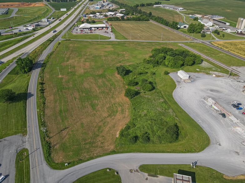 0 Mount Rock Rd portefeuille de 3 biens à vendre sur LoopNet.fr - Aérien – Image 3 sur 9