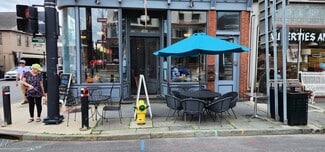 Plus de détails pour 216 Main St, Saugerties, NY - Local commercial à louer