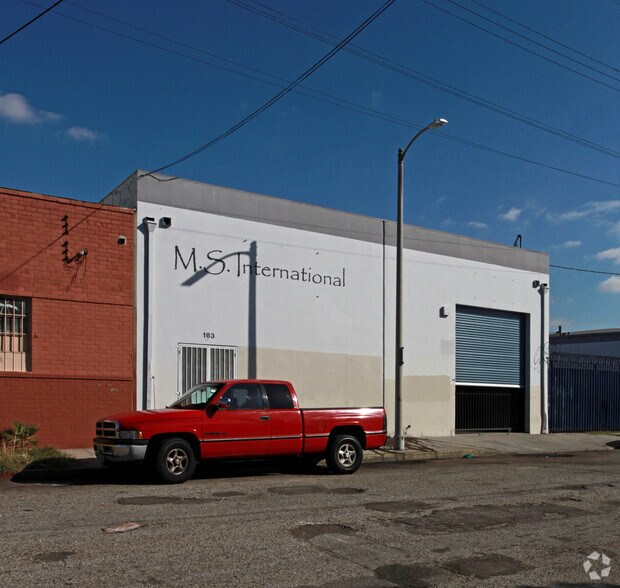 163 W 32nd St, Los Angeles, CA à vendre - Photo de l’immeuble – Image 3 sur 6