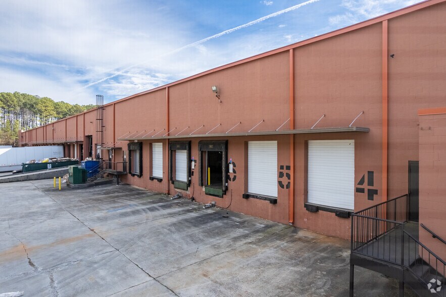 975 Old Norcross Rd, Lawrenceville, GA à louer - Photo de l’immeuble – Image 3 sur 5