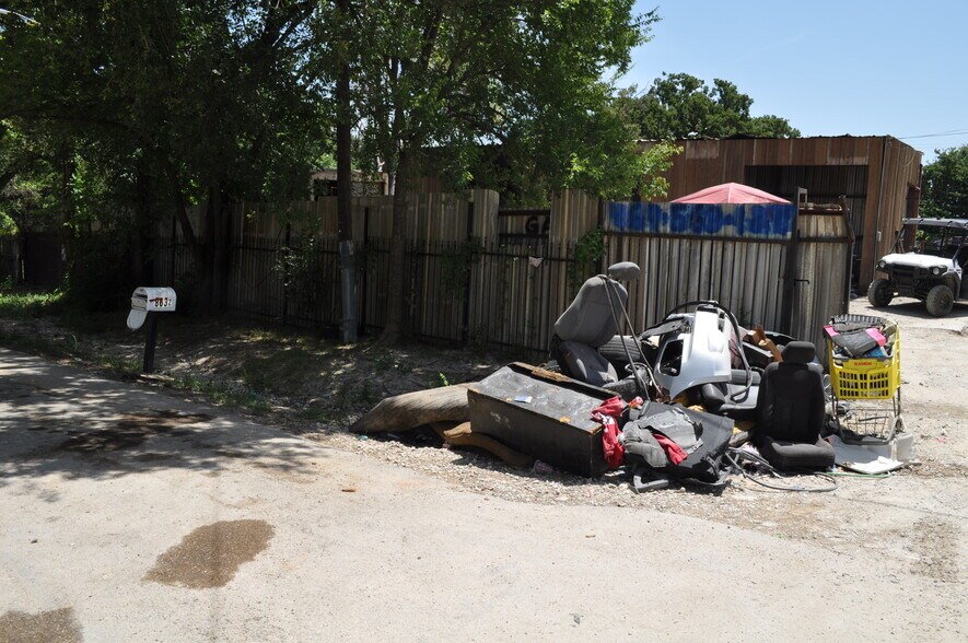 8632 San Marino Ave, Dallas, TX à vendre - Photo de l’immeuble – Image 3 sur 8