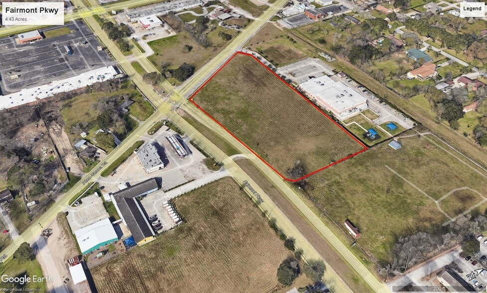 4.43 Ac. Fairmont Pky, Pasadena, TX à vendre - Photo de l’immeuble – Image 2 sur 6