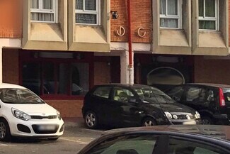 Plus de détails pour Local commercial à louer