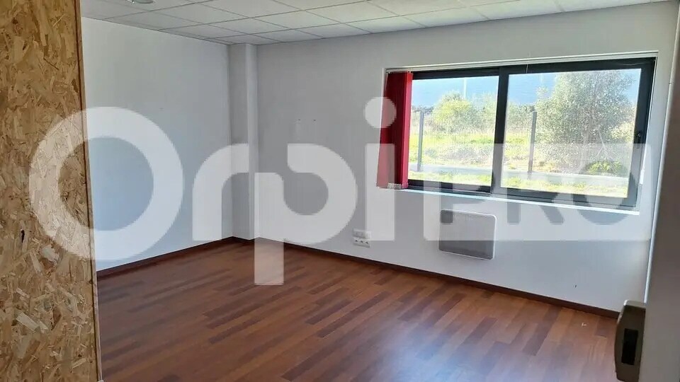 Bureau dans Guérande à louer - Photo de l’immeuble – Image 2 sur 6