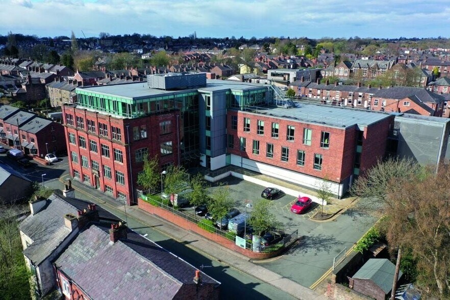 Bond St, Macclesfield à louer - Photo de l’immeuble – Image 1 sur 5