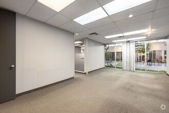 5920 1A St SW, Calgary, AB à louer Photo intérieure– Image 1 sur 3