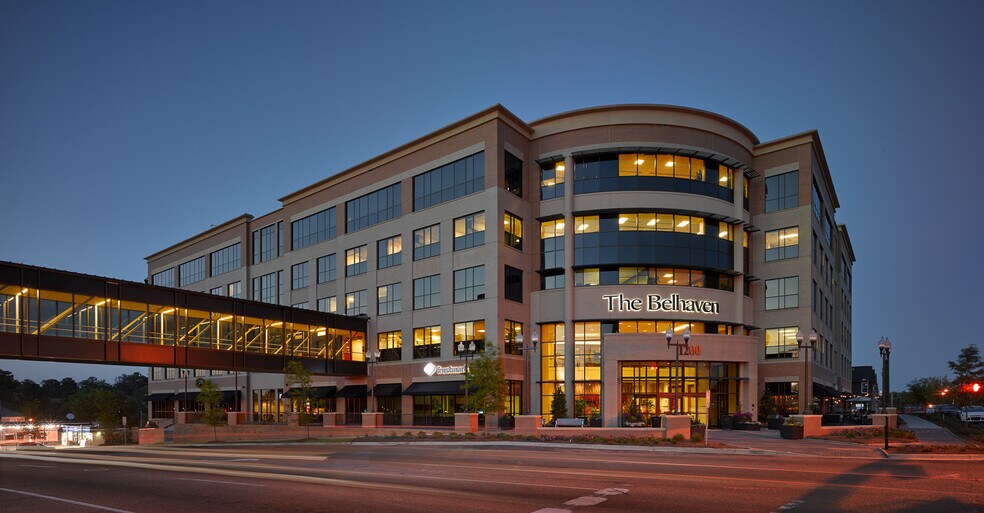 1200 N State St, Jackson, MS à louer - Photo de l’immeuble – Image 1 sur 7