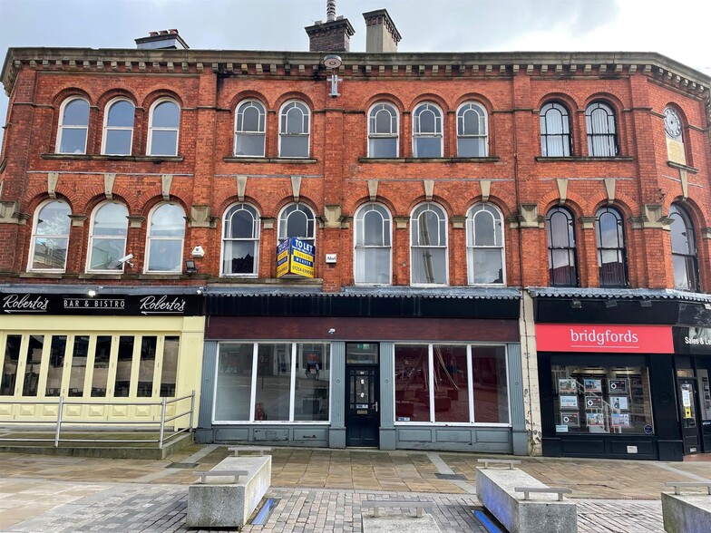 9 Sudell Cross, Blackburn à louer - Photo de l’immeuble – Image 1 sur 2