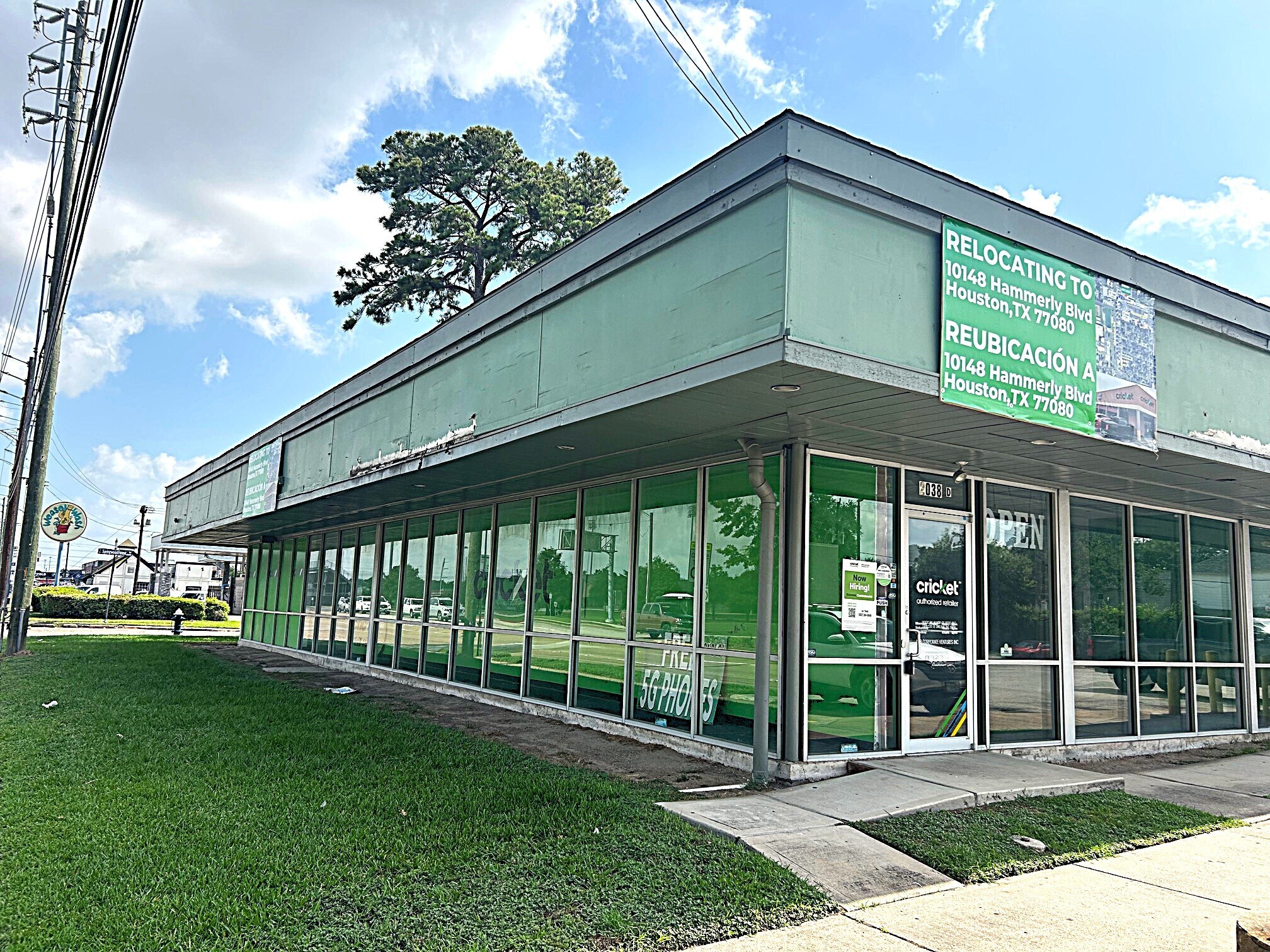 2038 N Gessner Rd, Houston, TX à louer Photo de l’immeuble– Image 1 sur 8