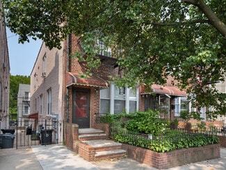 Plus de détails pour 1840 21st Dr, Astoria, NY - Logement à vendre