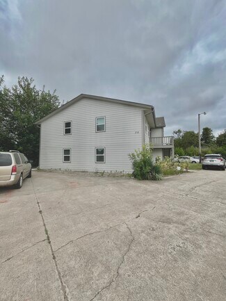 Plus de détails pour Falcon Ct and Wren St Fourplex – Logement à vendre, Norman, OK