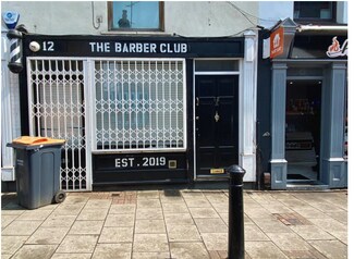 Plus de détails pour 12 High Town Rd, Luton - Local commercial à louer
