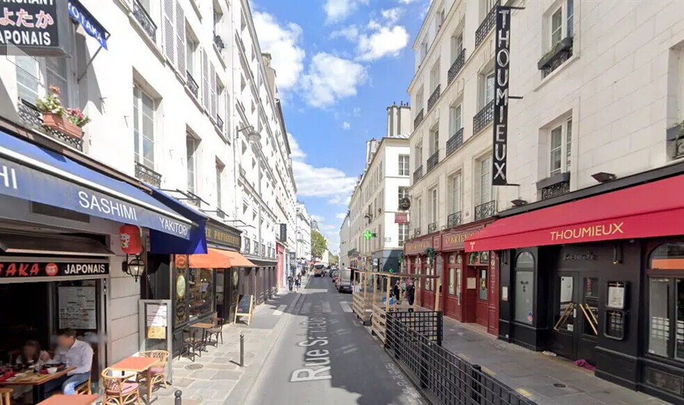 Local commercial dans Paris à louer - Photo de l’immeuble – Image 2 sur 6