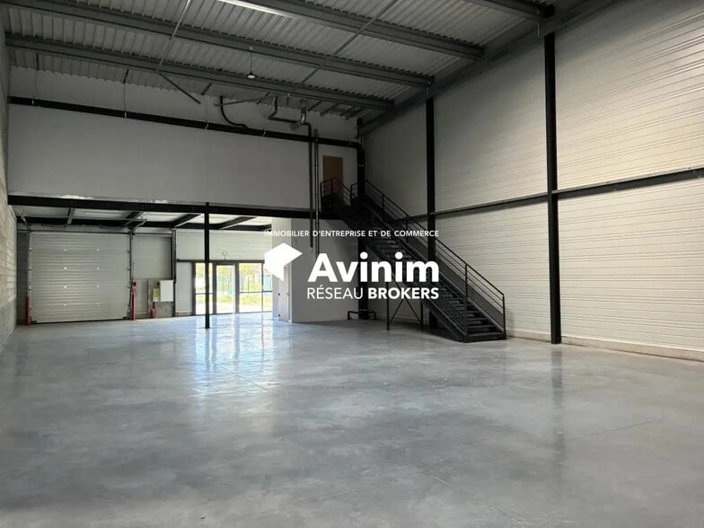 Bureau dans Manosque à louer - Photo intérieure – Image 2 sur 8