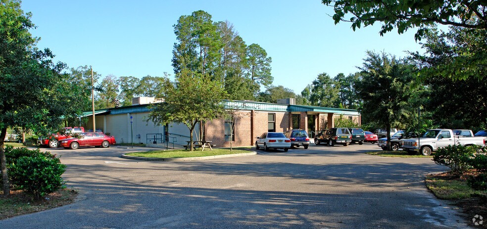 4970 NW Capital Cir, Tallahassee, FL à vendre - Photo principale – Image 1 sur 41