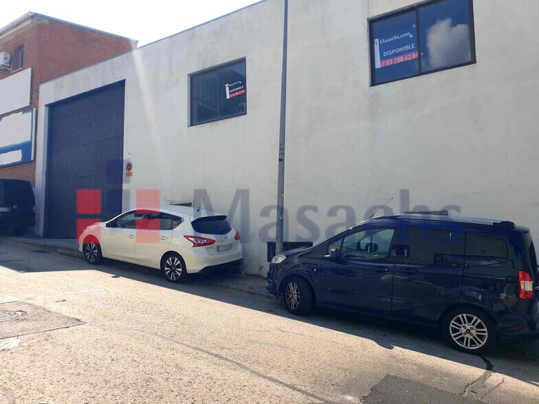 Industriel/Logistique dans Alcorcón, Madrid à louer - Photo de l’immeuble – Image 2 sur 12