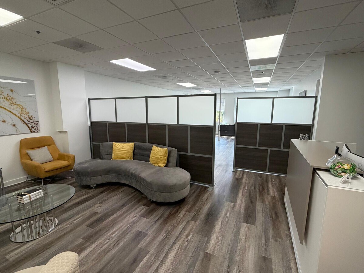 7950 NW 53rd St, Doral, FL 33166 - Lot 345 -  - Photo intérieure - Image 1 of 5