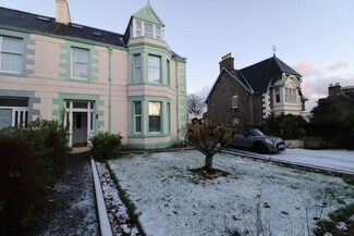 Plus de détails pour 9 Matheson Rd, Stornoway - Spécialisé à vendre