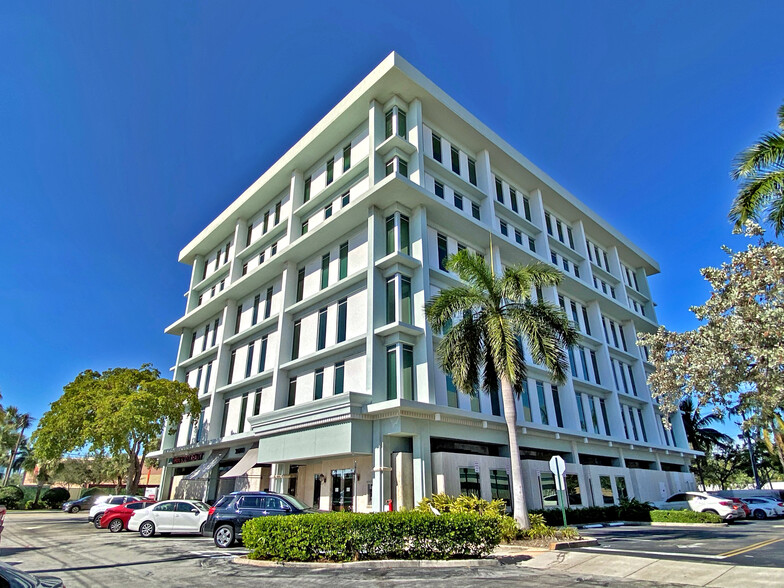 2601 E Oakland Park Blvd, Fort Lauderdale, FL à louer - Photo de l’immeuble – Image 1 sur 15