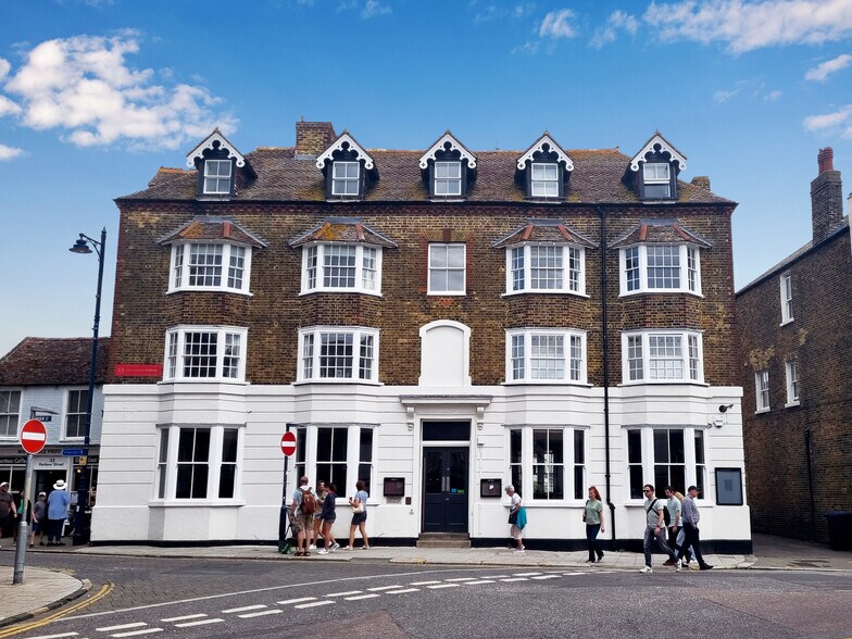 1-3 High St, Whitstable à louer - Photo de l’immeuble – Image 1 sur 4