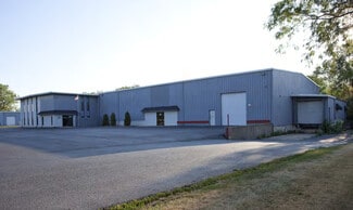 Plus de détails pour 300 N Lake St, Montgomery, IL - Industriel/Logistique à vendre