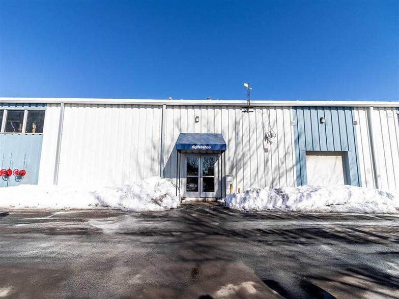 99 S 3rd St, Hudson, NY à louer - Photo de l’immeuble – Image 1 sur 19