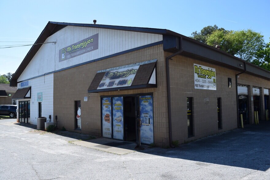 2342 Lawrenceville Hwy, Decatur, GA à vendre - Photo de l’immeuble – Image 3 sur 9