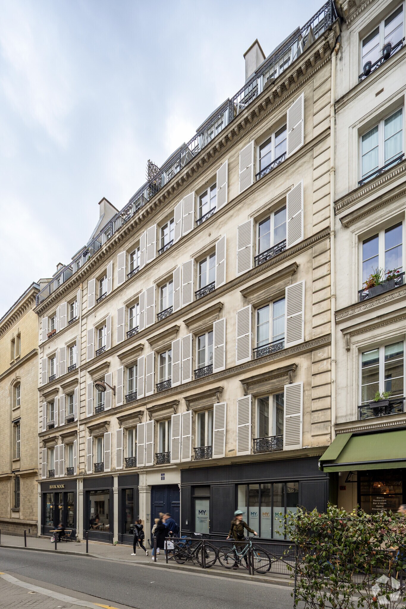11 Rue Blanche, Paris à vendre Photo principale– Image 1 sur 2