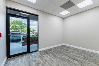 28410 Bonita Crossing Blvd, Bonita Springs, FL à louer Photo intérieure– Image 1 sur 13