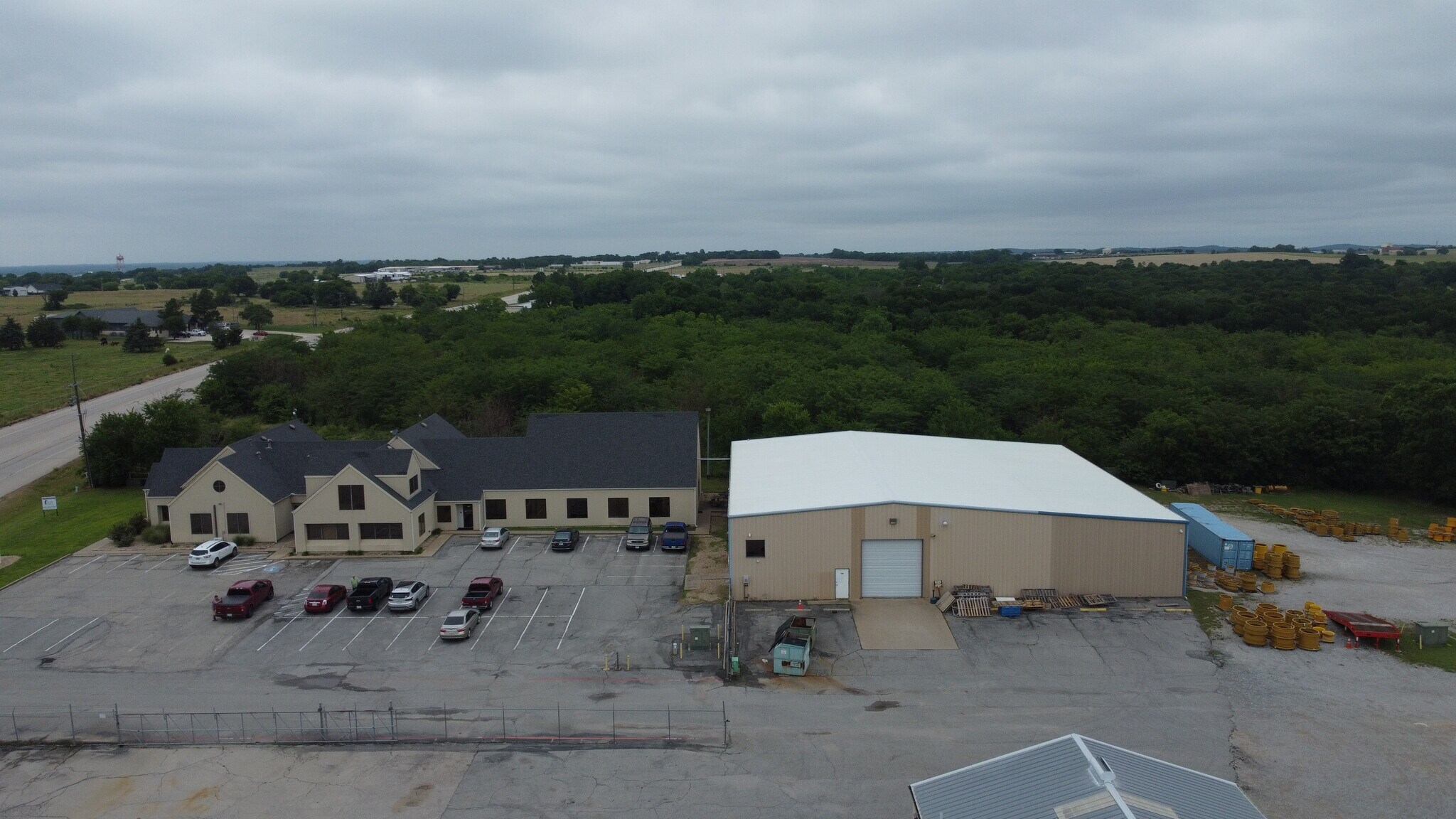 4613 N FM 1417, Sherman, TX à vendre Photo de l’immeuble– Image 1 sur 4
