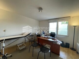 Plus de détails pour Bureau à louer