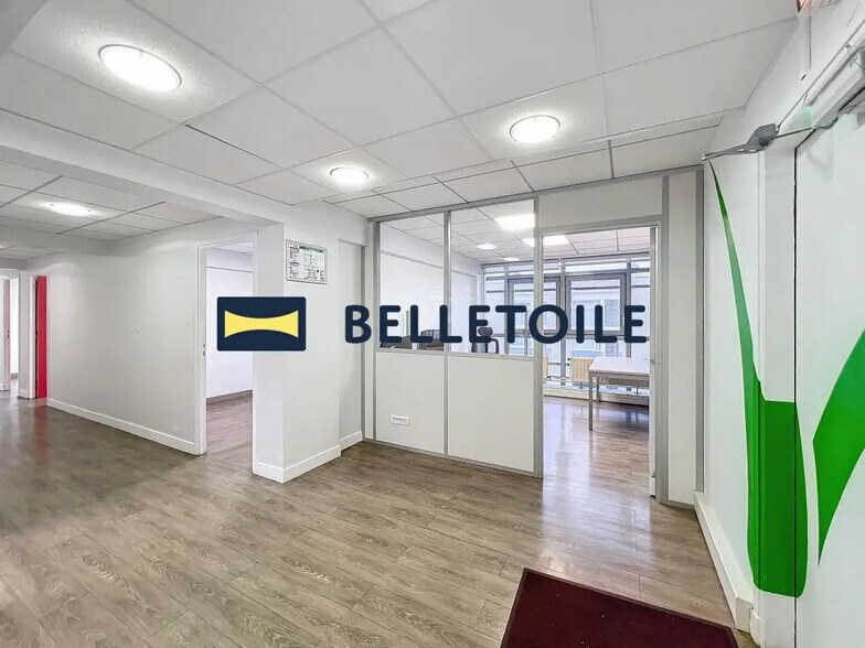 Bureau dans Paris à louer - Photo de l’immeuble – Image 3 sur 25