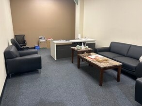 13747 S Western Ave, Blue Island, IL à vendre Photo intérieure– Image 1 sur 7