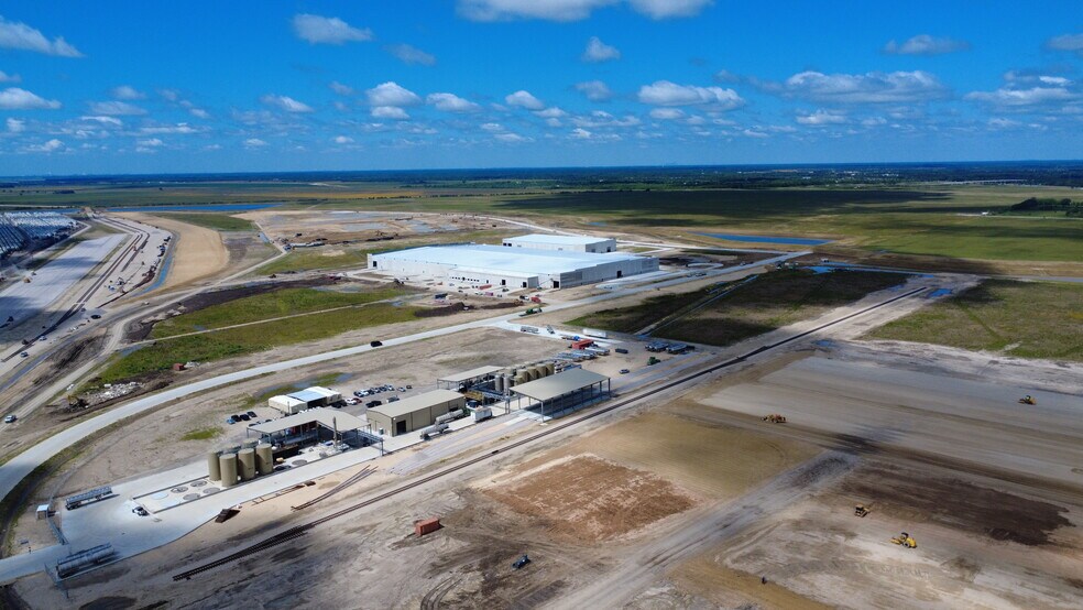 4445 Highway 90 W, Dayton, TX à vendre - Photo de l’immeuble – Image 3 sur 18